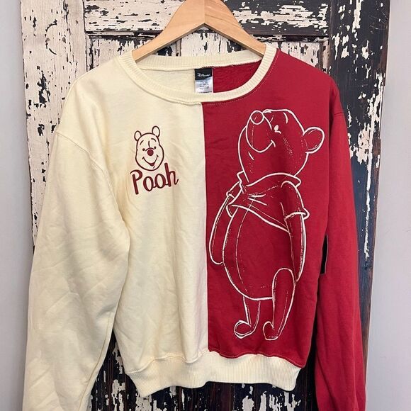 NWT Disney Winnie The Pooh two tone women’s sweatshirt.  Size M. - Picture 1 of 5
